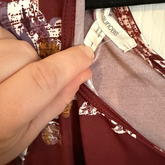Maurices Burgundy Floral dress 1x - Picture 2 of 3